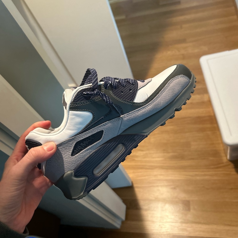 Nike Air Max 90
Lahar Escape Natural Indigo